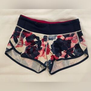 Lululemon Speed Up Low-Rise Lined Short 2.5”